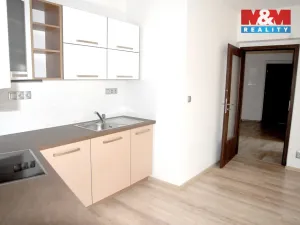 Pronájem bytu 2+kk, Jičín - Nové Město, Ruská, 47 m2