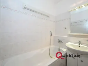 Pronájem bytu 2+kk, Praha - Stodůlky, Bašteckého, 46 m2