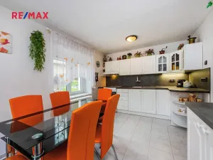 Prodej rodinného domu, Sazená, 93 m2