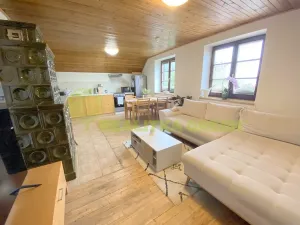 Pronájem bytu 3+kk, Velké Karlovice, 71 m2