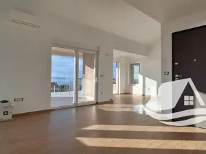 Prodej bytu 3+kk, Primošten, Chorvatsko, 80 m2