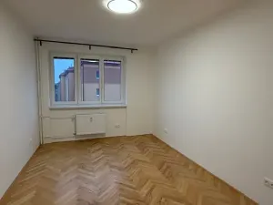 Pronájem bytu 3+1, Rakovník, nábř. T. G. Masaryka, 64 m2