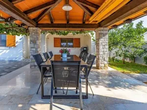 Prodej rodinného domu, Medulin, Chorvatsko, 200 m2