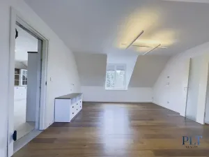 Prodej vily, Babice, Starobabická, 728 m2