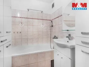 Prodej bytu 4+1, Ústí nad Labem - Bukov, Vinařská, 83 m2