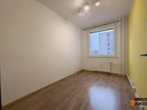 Prodej bytu 4+1, Orlová, Masarykova třída, 86 m2