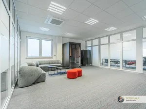 Pronájem kanceláře, Praha, Dopraváků, 240 m2