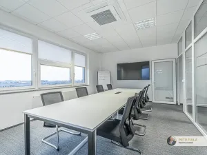 Pronájem kanceláře, Praha, Dopraváků, 240 m2