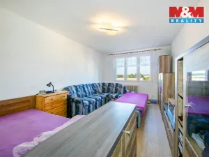 Prodej bytu 3+1, Toužim, Sídliště, 85 m2