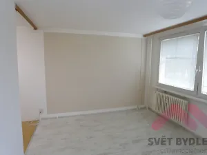 Pronájem bytu 1+kk, Praha - Řepy, Bazovského, 35 m2