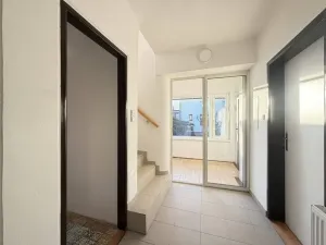 Pronájem rodinného domu, Pardubice - Svítkov, 8. května, 115 m2