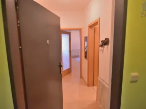 Prodej bytu 2+kk, Řevnice, Komenského, 55 m2