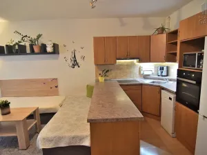 Prodej bytu 2+kk, Řevnice, Komenského, 55 m2