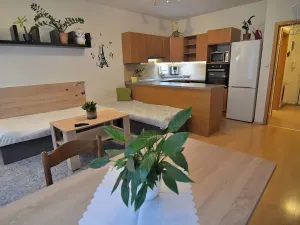 Prodej bytu 2+kk, Řevnice, Komenského, 55 m2