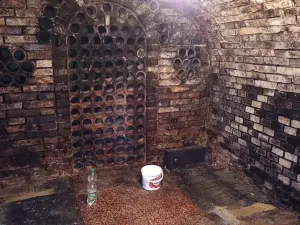 Prodej garáže, Hustopeče, 60 m2