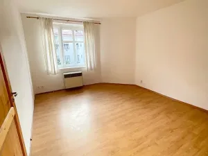 Pronájem bytu 2+kk, Praha - Michle, Pobočná, 44 m2
