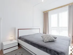 Pronájem bytu 2+kk, Praha - Černý Most, Bryksova, 42 m2