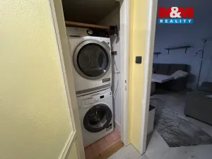 Pronájem bytu 2+1, Jablonec nad Nisou, Budovatelů, 51 m2