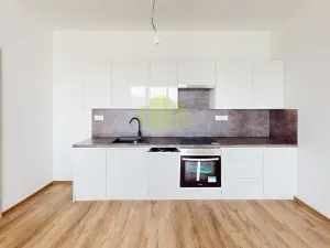 Pronájem bytu 2+kk, Olomouc, Topolová, 52 m2