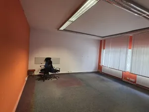 Pronájem kanceláře, Brno, Bieblova, 458 m2