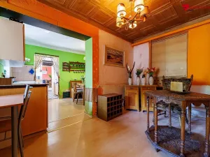 Prodej rodinného domu, Cholina, 333 m2