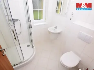 Pronájem rodinného domu, Velké Březno, Tovární, 233 m2