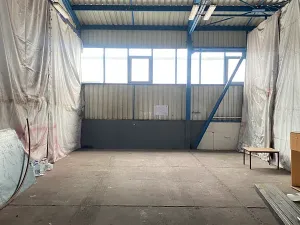 Pronájem skladu, Pardubice, S. K. Neumanna, 211 m2