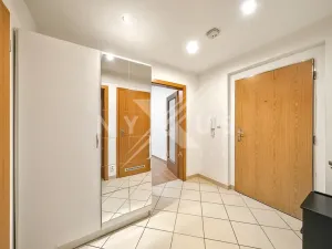Pronájem bytu 2+kk, Praha - Košíře, Musílkova, 70 m2