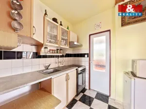 Pronájem bytu 2+1, Děčín - Děčín II-Nové Město, Lužická, 71 m2