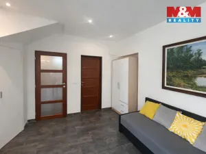 Pronájem bytu 1+1, Praha - Jinonice, Klikatá, 35 m2