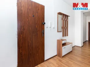 Prodej bytu 3+1, Pardubice - Studánka, Na Drážce, 82 m2