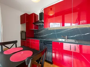 Pronájem bytu 2+kk, Praha - Žižkov, Ke kapslovně, 67 m2