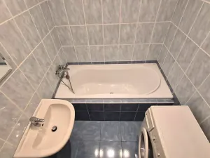 Pronájem bytu 3+1, Praha - Modřany, Vokrojova, 73 m2