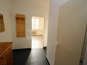 Pronájem bytu 2+kk, Praha, Novodvorská, 55 m2