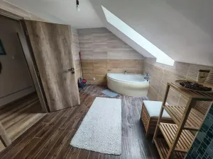 Prodej rodinného domu, Neumětely, V Chaloupkách, 230 m2