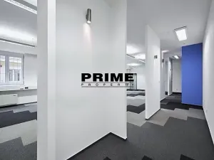 Pronájem kanceláře, Praha - Nové Město, Soukenická, 401 m2