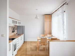 Pronájem bytu 1+kk, Milovice, 44 m2