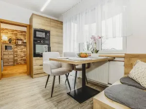 Prodej bytu 3+1, České Budějovice, Sokolská, 70 m2