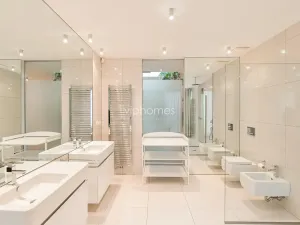 Pronájem bytu 4+kk, Praha - Vinohrady, Laubova, 273 m2