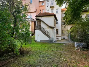 Prodej podílu vícegeneračního domu, Brno, Drobného, 242 m2