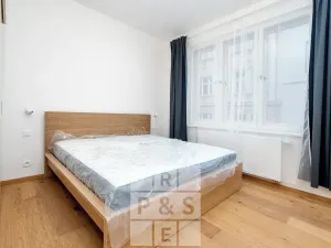 Pronájem bytu 2+kk, Praha - Vršovice, Krymská, 49 m2