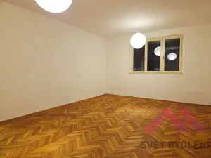 Pronájem bytu 2+1, Praha - Žižkov, Ambrožova, 81 m2