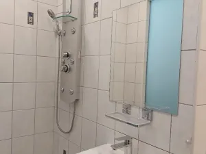 Prodej atypického bytu, Štětí, Školní, 19 m2