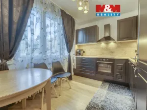 Prodej bytu 2+1, Plzeň - Jižní Předměstí, Skupova, 62 m2