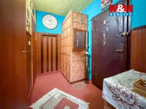 Prodej bytu 3+1, Praha - Kyje, Bajgarova, 68 m2