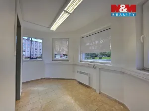 Pronájem komerčního pozemku, Cheb, Evropská, 14 m2