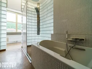 Prodej komerční nemovitosti, Adamov, Mírová, 2380 m2