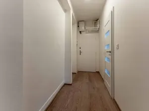 Pronájem bytu 1+1, Praha - Veleslavín, Na okraji, 46 m2