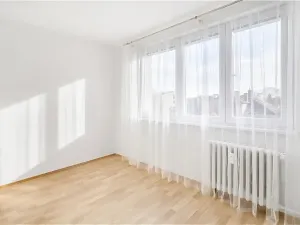 Prodej bytu 2+1, Praha - Malešice, Cerhenická, 52 m2