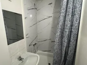 Pronájem - jiné, Praha - Modřany, Kutilova, 12 m2